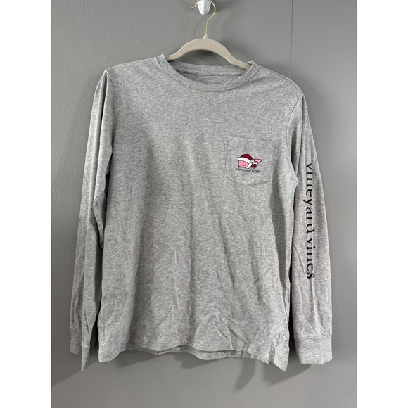 Vineyard Vines Other - Vineyard Vines Santa Whale Pocket‎ T Shirt Grey Heather Long Sleeve Boys L